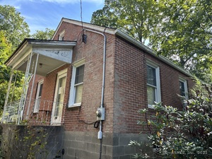 Homes for sale in Torrington, CT | 168 Newfield Rd, Torrington, CT 06790 | MLS# 24126416