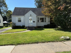 Homes for sale in Newington, CT | 27 Harding Ave, Newington, CT 06111 | MLS# 24126431