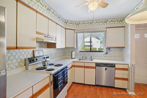 Homes for sale in Bridgeport, CT | 81 Lance Cir #81, Bridgeport, CT 06606 | MLS# 24126210