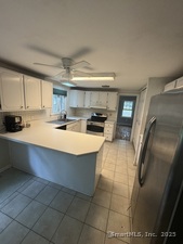 Homes for sale in Norwich, CT | 8 Dogwood Ln, Norwich, CT 06360 | MLS# 24124370