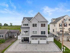 Homes for sale in Milford, CT | 84 Cooper Ave, Milford, CT 06460 | MLS# 24126707