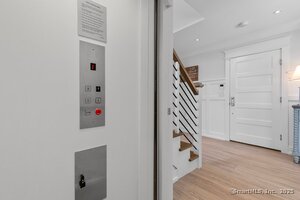 Homes for sale in Milford, CT | 84 Cooper Ave, Milford, CT 06460 | MLS# 24126707