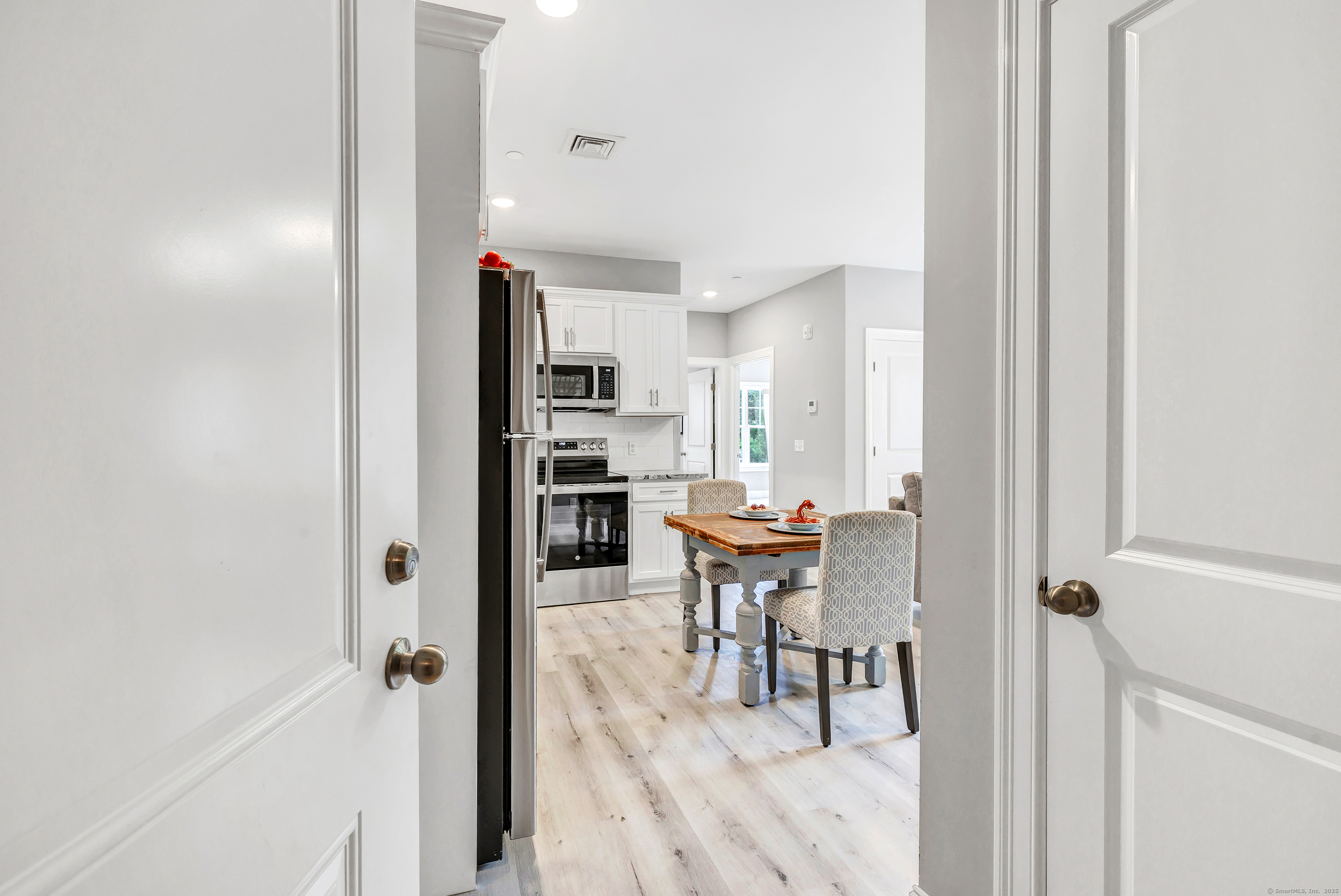 303 Bridgeport, Shelton, 06484, 1 Bedroom Bedrooms, 0 ,1 BathroomBathrooms,Residential Rental,For Sale,Bridgeport,0,24126822