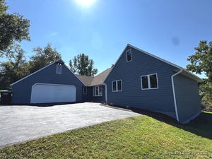 Homes for sale in Watertown, CT | 4 Bayview Cir, Watertown, CT 06795 | MLS# 24126869