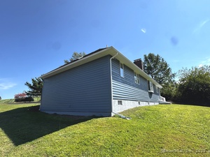 Homes for sale in Watertown, CT | 4 Bayview Cir, Watertown, CT 06795 | MLS# 24126869