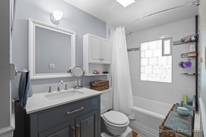 Homes for sale in Woodbury, CT | 74 Middle Quarter Rd, Woodbury, CT 06798 | MLS# 24126611