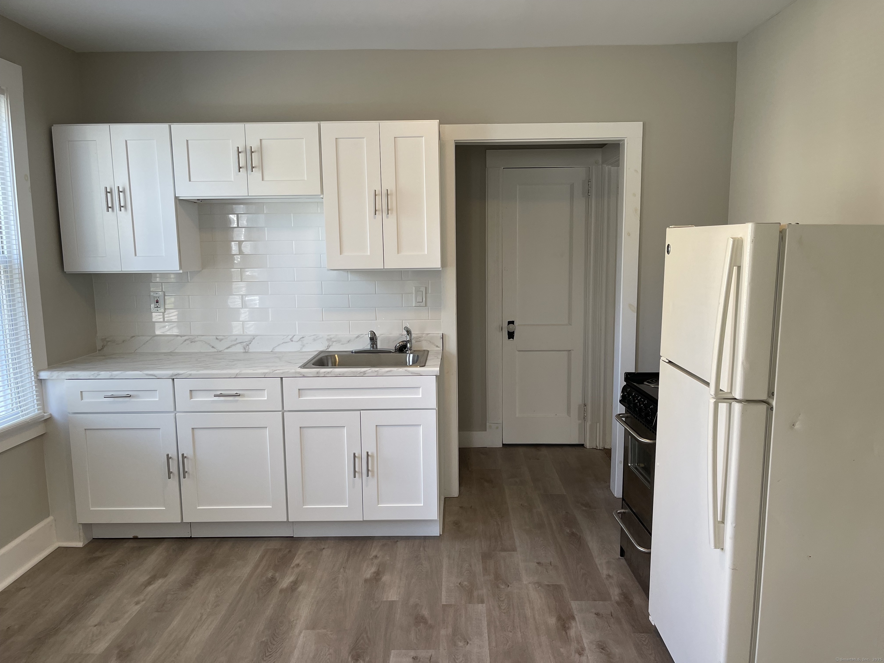 80 Hazel, Hartford, 06106, 2 Bedrooms Bedrooms, 0 ,1 BathroomBathrooms,Residential Rental,For Sale,Hazel,0,24124110