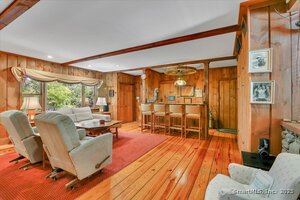 Homes for sale in Middlebury, CT | 200 N Farm Rd, Middlebury, CT 06762 | MLS# 24124893