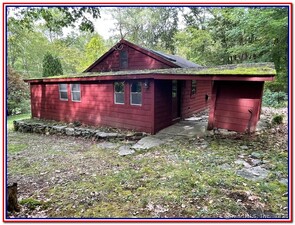 Homes for sale in Lebanon, CT | 221 Lake Williams Dr, Lebanon, CT 06249 | MLS# 24127220