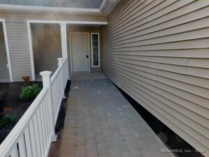 Homes for sale in Southington, CT | 1985 West St #11, Southington, CT 06489 | MLS# 24089676