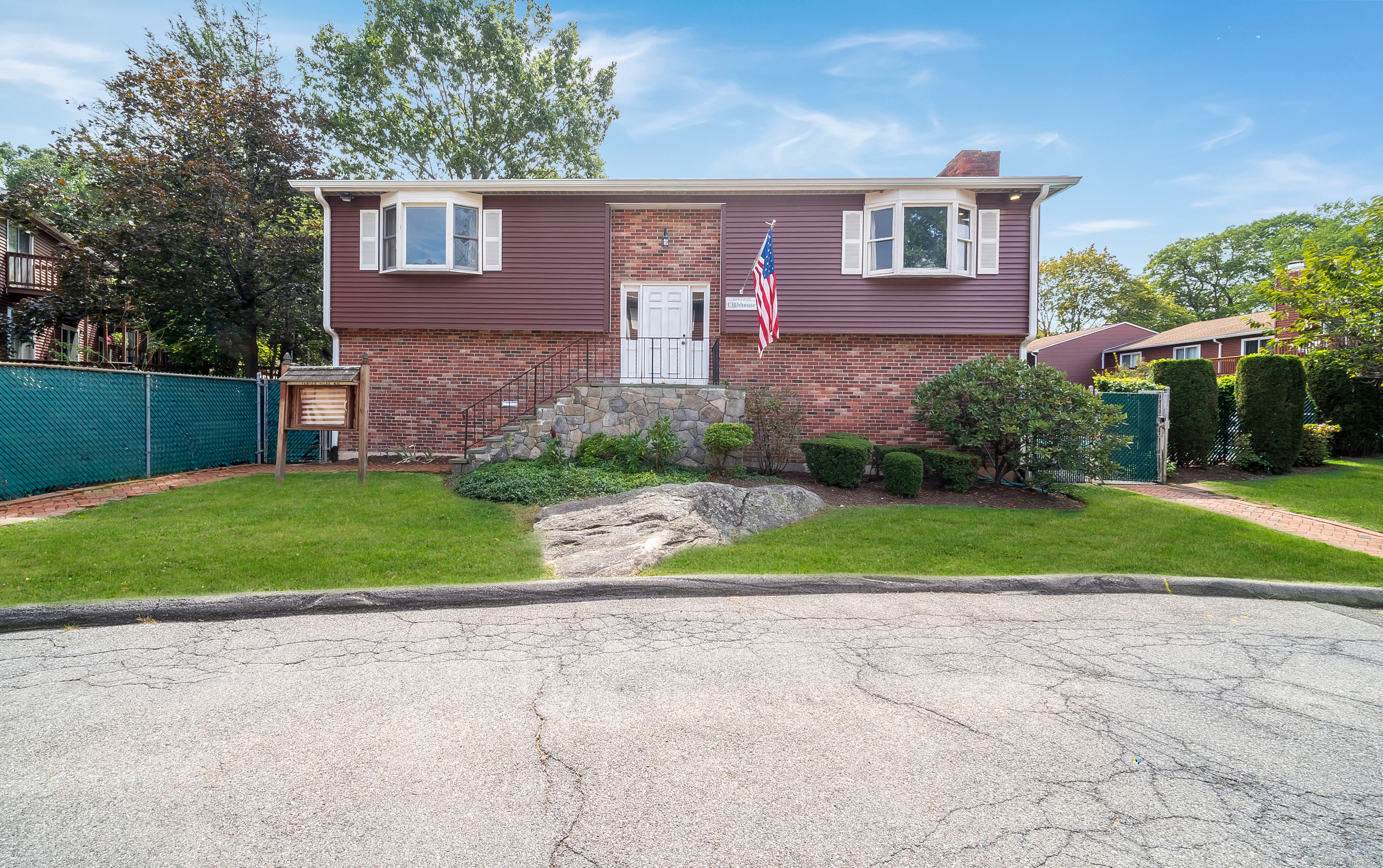 9 Patricia, Bridgeport, 06606, 2 Bedrooms Bedrooms, 0 ,1 BathroomBathrooms,Condo/co-op For Sale,For Sale,Patricia,0,24120601