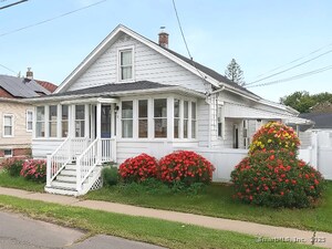 Homes for sale in Enfield, CT | 9 Virginia Ave, Enfield, CT 06082 | MLS# 24121606