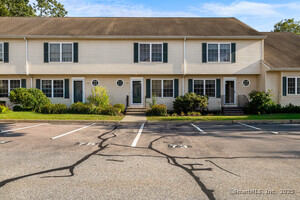 Homes for sale in Norwich, CT | 73 Briar Ln #73, Norwich, CT 06360 | MLS# 24127017