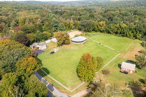 Homes for sale in Columbia, CT | 41 Oakwood Ln, Columbia, CT 06237 | MLS# 24125644