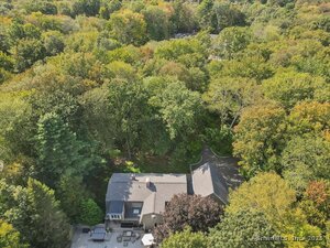 Homes for sale in Middlebury, CT | 200 N Farm Rd, Middlebury, CT 06762 | MLS# 24124893