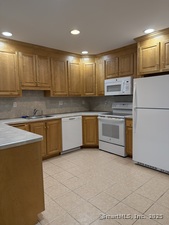 Homes for sale in Wallingford, CT | 380 Main St #7, Wallingford, CT 06492 | MLS# 24126091