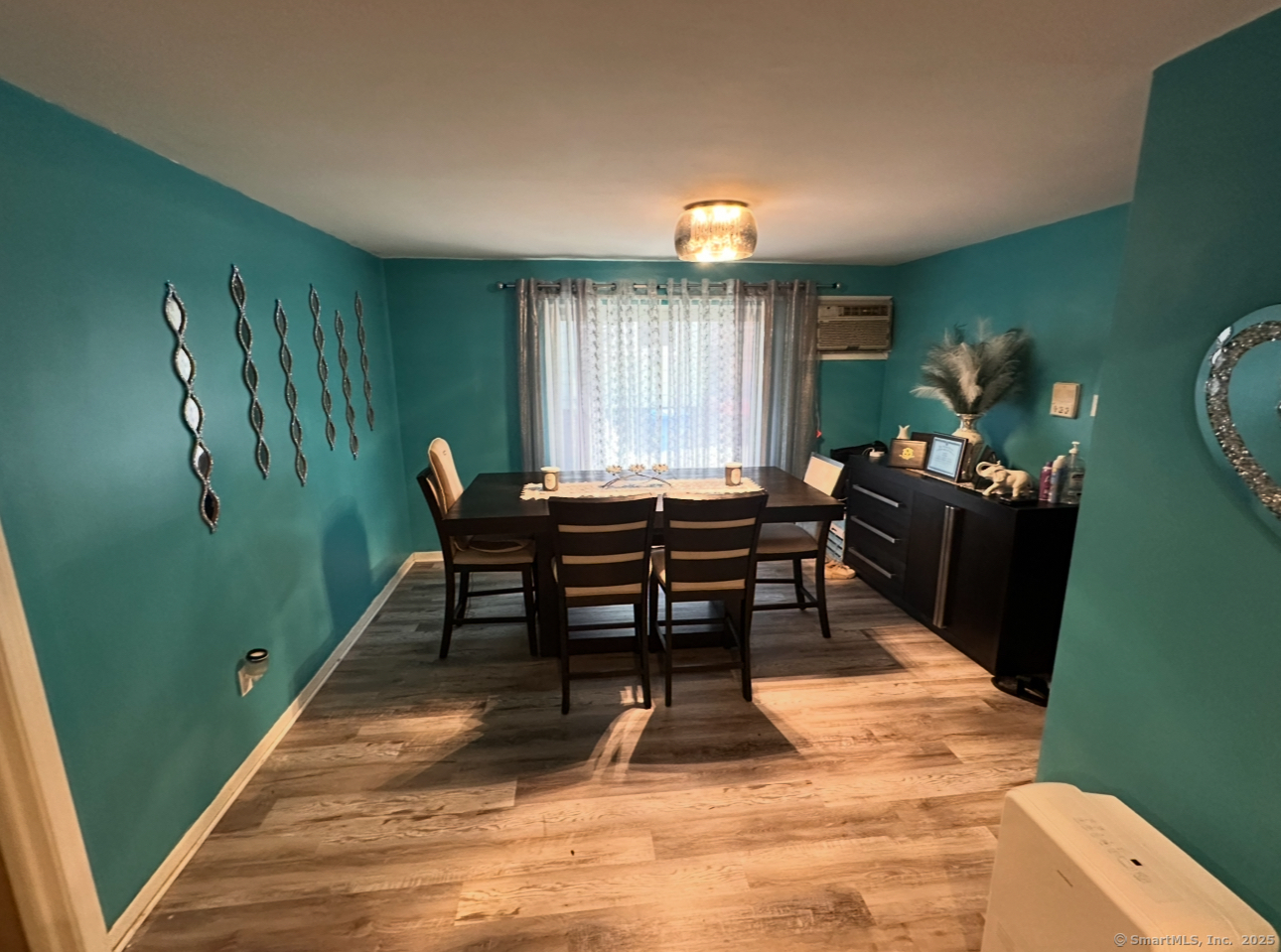 147 Preston, Hartford, 06114, 2 Bedrooms Bedrooms, 0 ,2 BathroomsBathrooms,Condo/co-op For Sale,For Sale,Preston,0,24126113