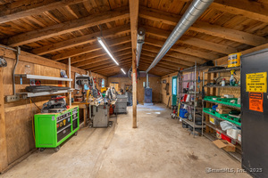 Homes for sale in Putnam, CT | 309 E Putnam Rd, Putnam, CT 06260 | MLS# 24127435