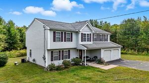 Homes for sale in Bloomfield, CT | 45 E Wintonbury Ave, Bloomfield, CT 06002 | MLS# 24127584