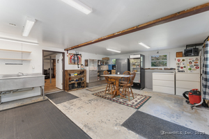 Homes for sale in Putnam, CT | 309 E Putnam Rd, Putnam, CT 06260 | MLS# 24127435