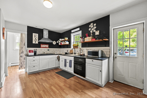 Homes for sale in Middletown, CT | 23 Hotchkiss St, Middletown, CT 06457 | MLS# 24126312