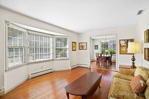 Homes for sale in Trumbull, CT | 10 Aragon Dr, Trumbull, CT 06611 | MLS# 24124761