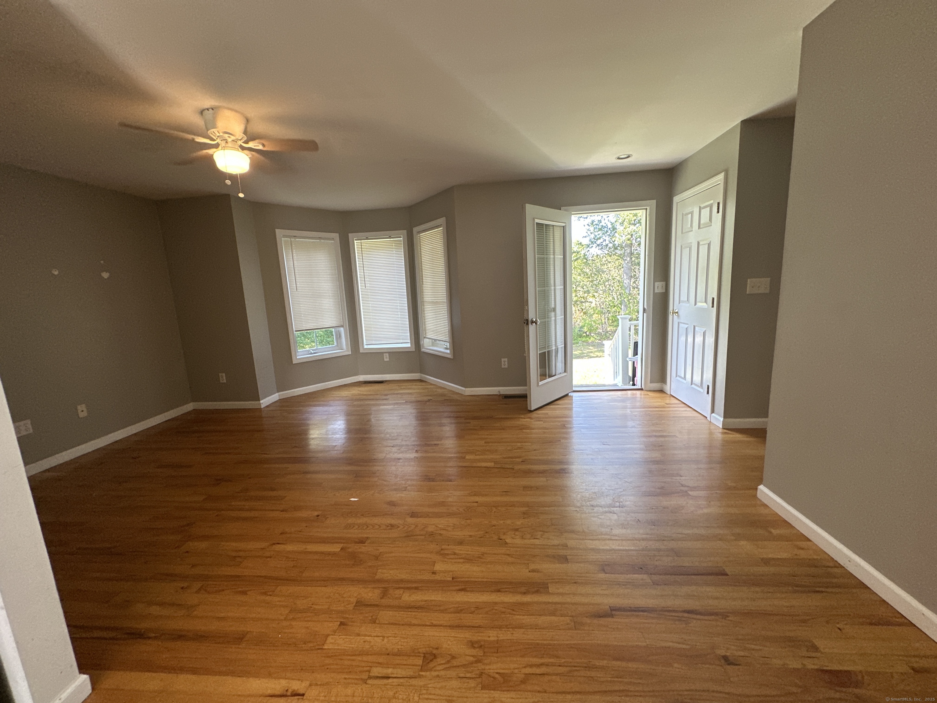 22 Coolidge, East Haven, 06512, 2 Bedrooms Bedrooms, 0 ,1 BathroomBathrooms,Residential Rental,For Sale,Coolidge,0,24126763