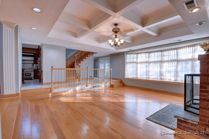 Homes for sale in Wethersfield, CT | 615 Ridge Rd, Wethersfield, CT 06109 | MLS# 24119936