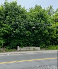 Homes for sale in Waterbury, CT | 981 N Main St, Waterbury, CT 06704 | MLS# 24128079