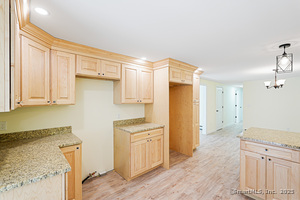 Homes for sale in Pomfret, CT | 815 Mashamoquet Rd, Pomfret, CT 06259 | MLS# 24127886