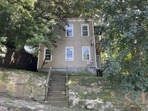 Homes for sale in Norwich, CT | 11 Division St, Norwich, CT 06360 | MLS# 24128477