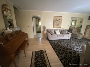 Homes for sale in Ridgefield, CT | 83 Aspen Ledges Rd, Ridgefield, CT 06877 | MLS# 24128062