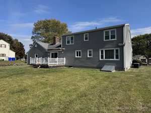 Homes for sale in Meriden, CT | 67 Royal Oak Cir, Meriden, CT 06450 | MLS# 24128815