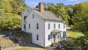 Homes for sale in Bethel, CT | 62 Codfish Hill Rd, Bethel, CT 06801 | MLS# 24128777