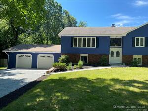 Homes for sale in Hamden, CT | 34 Lloyd St, Hamden, CT 06518 | MLS# 24128828