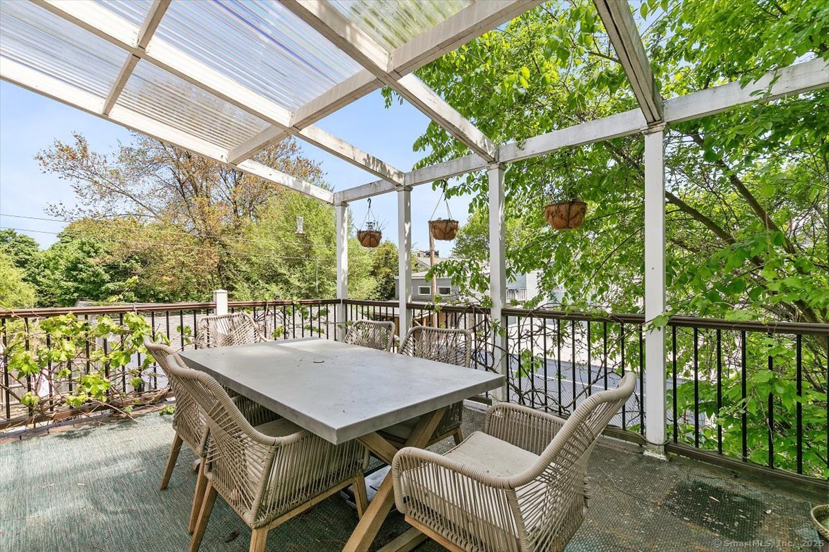 90 William, New Haven, 06511, 2 Bedrooms Bedrooms, 0 ,2 BathroomsBathrooms,Residential Rental,For Sale,William,0,24128873