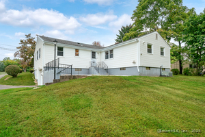 Homes for sale in Cromwell, CT | 110 Coles Rd, Cromwell, CT 06416 | MLS# 24126894