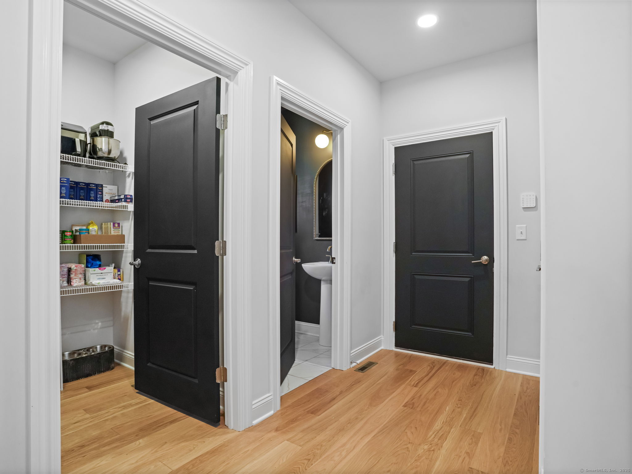 308 Vista View, Southbury, 06488, 4 Bedrooms Bedrooms, 0 ,2 BathroomsBathrooms,Single Family For Sale,For Sale,Vista View,0,24127351