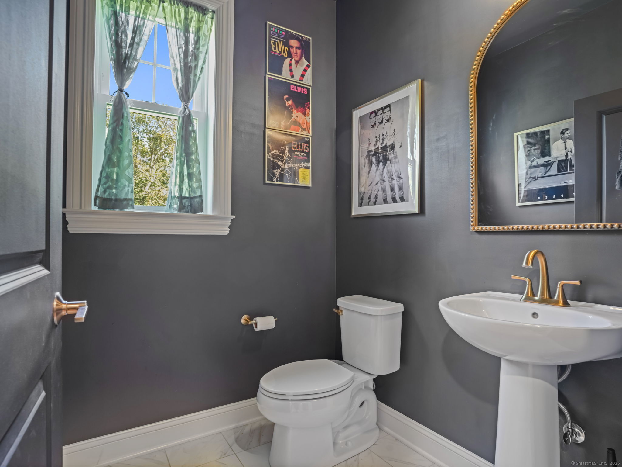 308 Vista View, Southbury, 06488, 4 Bedrooms Bedrooms, 0 ,2 BathroomsBathrooms,Single Family For Sale,For Sale,Vista View,0,24127351