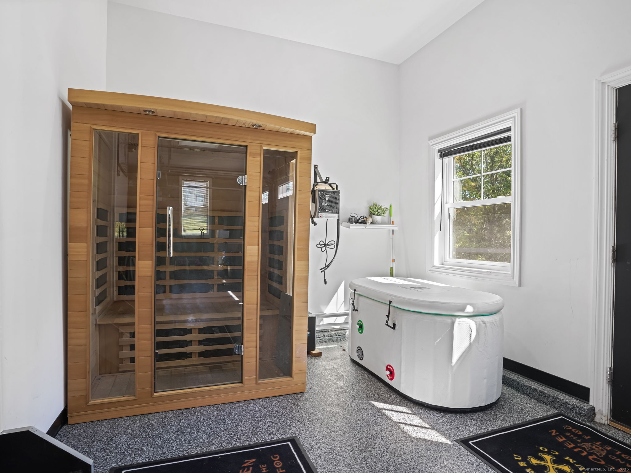 308 Vista View, Southbury, 06488, 4 Bedrooms Bedrooms, 0 ,2 BathroomsBathrooms,Single Family For Sale,For Sale,Vista View,0,24127351