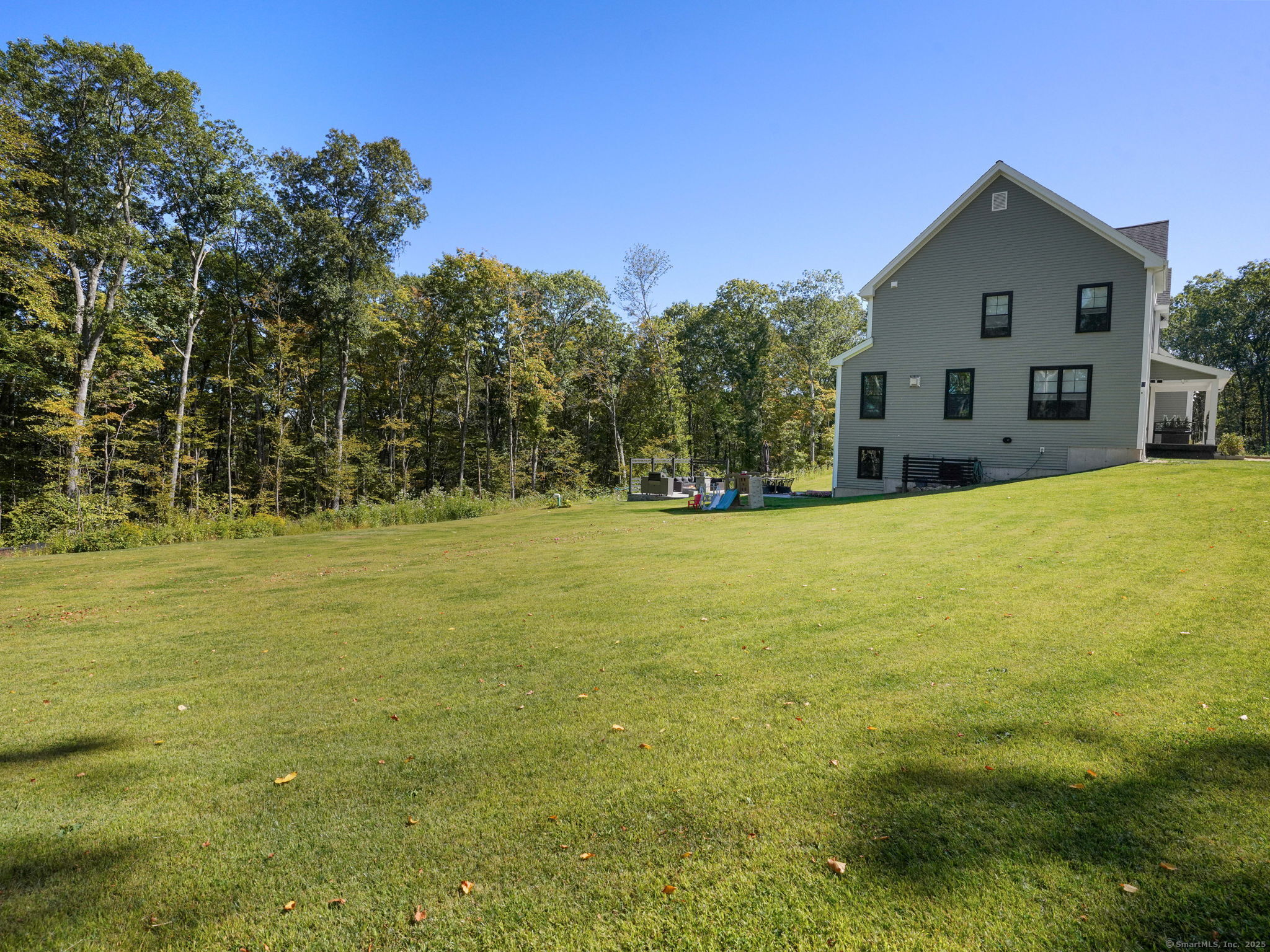 308 Vista View, Southbury, 06488, 4 Bedrooms Bedrooms, 0 ,2 BathroomsBathrooms,Single Family For Sale,For Sale,Vista View,0,24127351