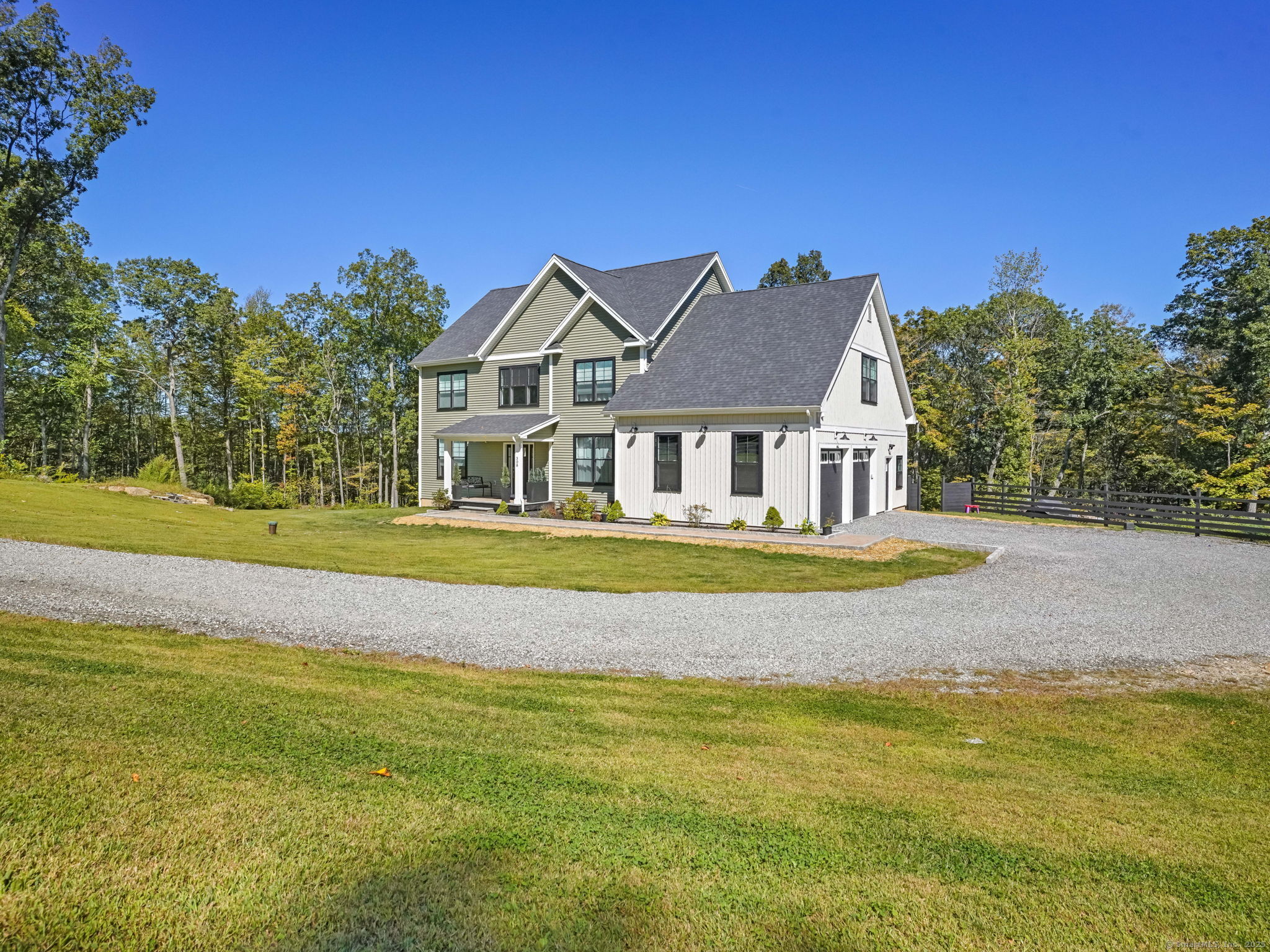 308 Vista View, Southbury, 06488, 4 Bedrooms Bedrooms, 0 ,2 BathroomsBathrooms,Single Family For Sale,For Sale,Vista View,0,24127351