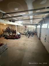 Homes for sale in Stratford, CT | 450 Emerald Pl, Stratford, CT 06614 | MLS# 24126471