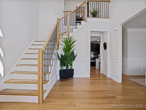 Homes for sale in Southbury, CT | 308 Vista View Dr, Southbury, CT 06488 | MLS# 24127351