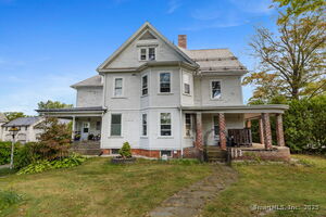 Homes for sale in Suffield, CT | 453 N Main St, Suffield, CT 06078 | MLS# 24129033