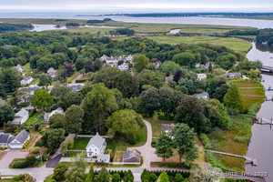 Homes for sale in Old Lyme, CT | 8 Lieutenant River Ln, Old Lyme, CT 06371 | MLS# 24117818