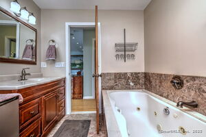 Homes for sale in Milford, CT | 404 Buckingham Ave, Milford, CT 06460 | MLS# 24129127