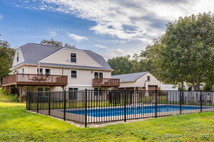 Homes for sale in Avon, CT | 152 Arch Rd, Avon, CT 06001 | MLS# 24128144