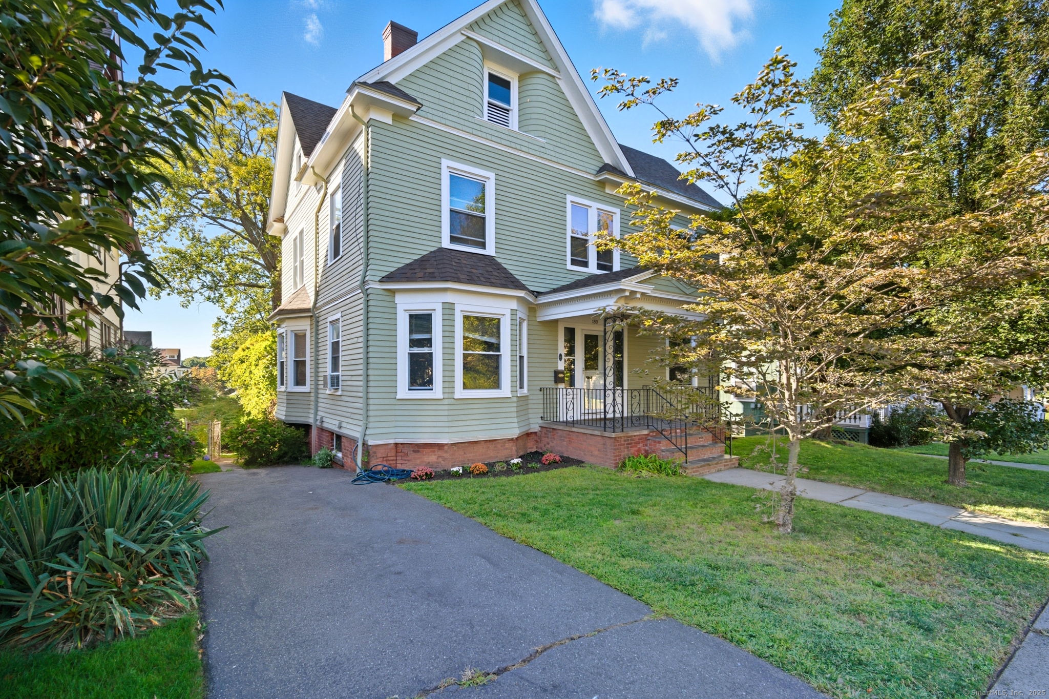 Homes for sale in New Britain, CT | 139 Lincoln St, New Britain, CT 06052 | MLS# 24129188