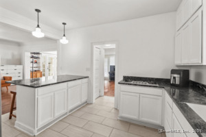 Homes for sale in West Hartford, CT | 16 Lilley Rd, West Hartford, CT 06119 | MLS# 24129177